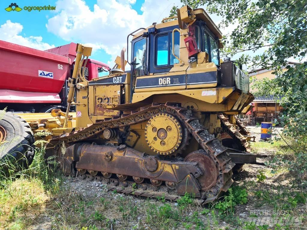 CAT D 6 R XL Верижни булдозери
