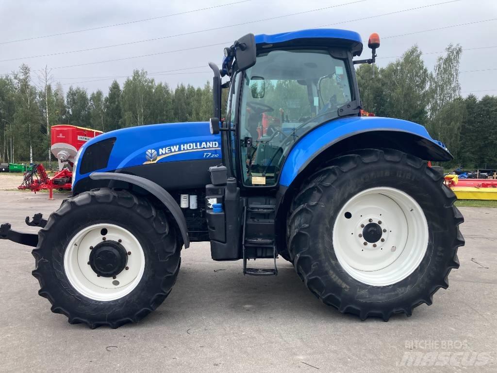 New Holland T7.210 Трактори