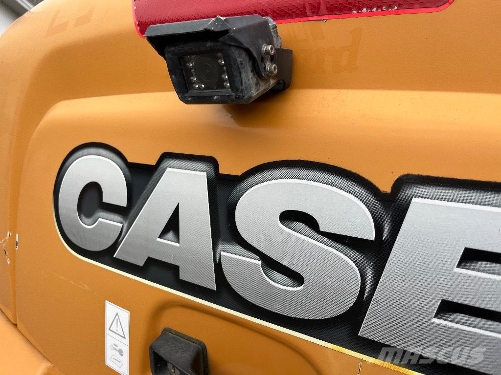 CASE 321 F Колесни товарачи