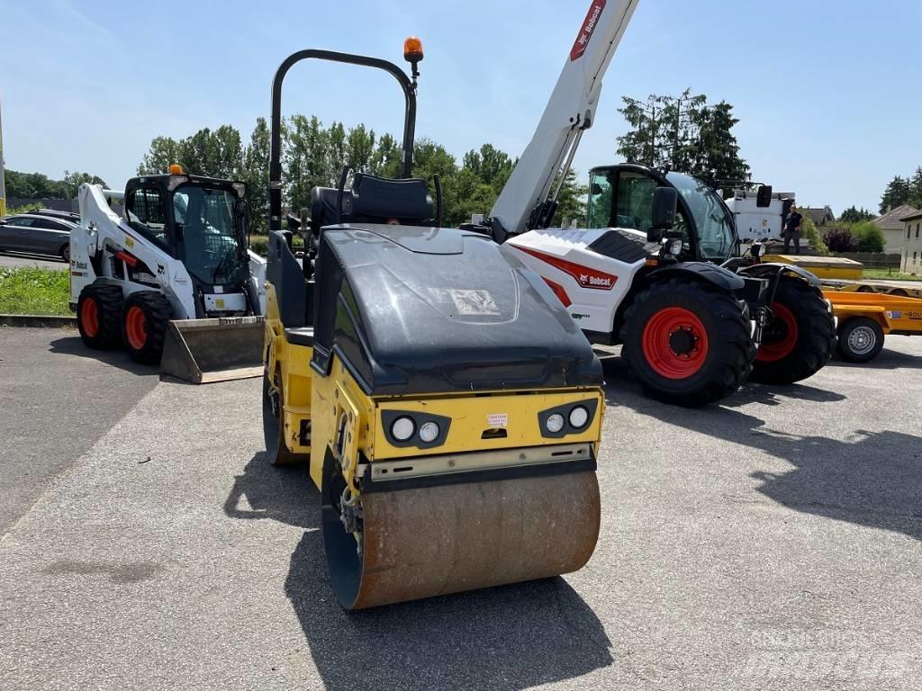 Bomag BW 100 AD-5 Двойни барабанни ролки
