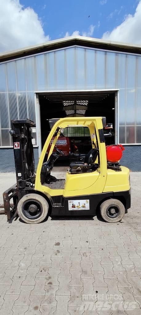 Hyster H 3.00 FT Камиони с АГУ