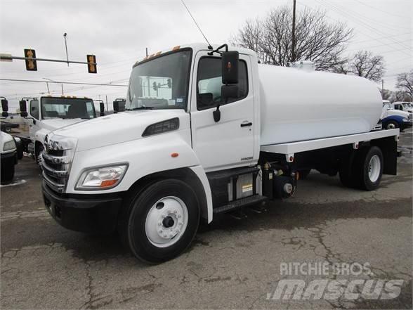 Hino 338 Комби / вакуум камиони
