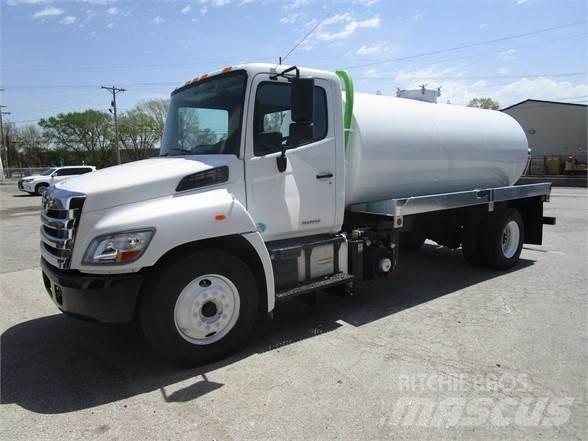 Hino 338 Комби / вакуум камиони
