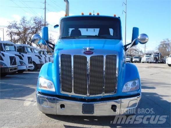 Peterbilt 579 Влекачи