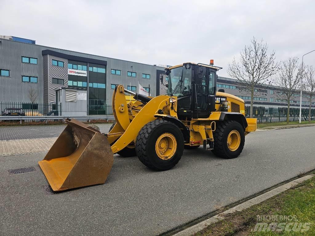 CAT 938 M Колесни товарачи