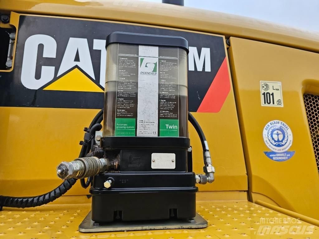 CAT 938 M Колесни товарачи