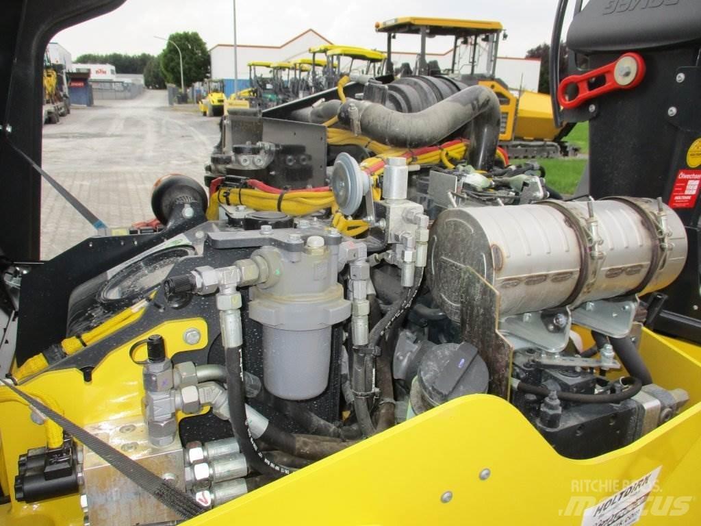 Bomag BW 138 AD-5 Двойни барабанни ролки
