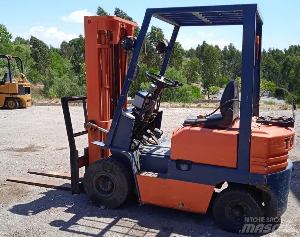 Toyota 42-5FGF15 Камиони с АГУ