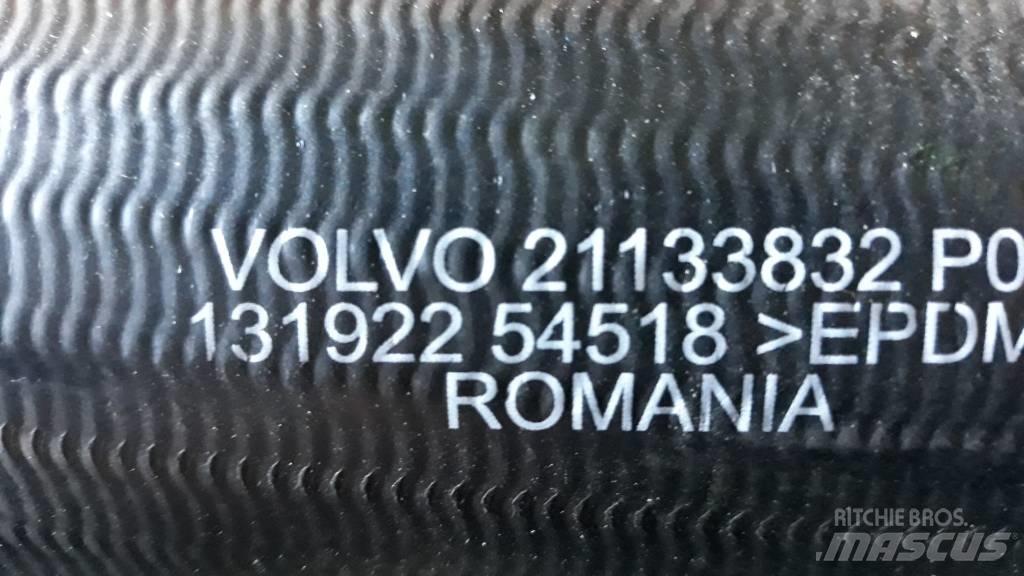 Volvo HOSE  21133832 Двигатели