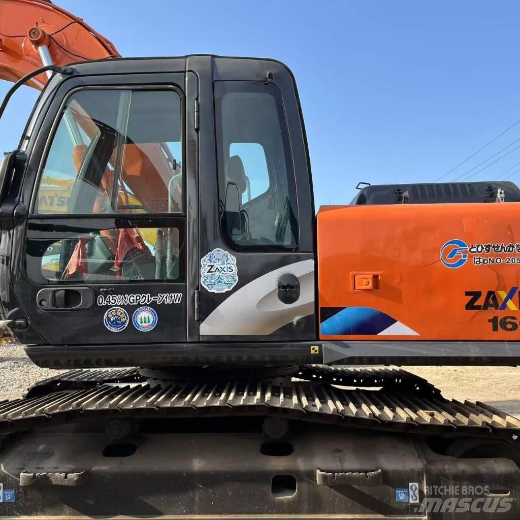 Hitachi ZX 160 Средни екскаватори 7т - 12т