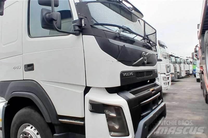 Volvo FMX 440 Други