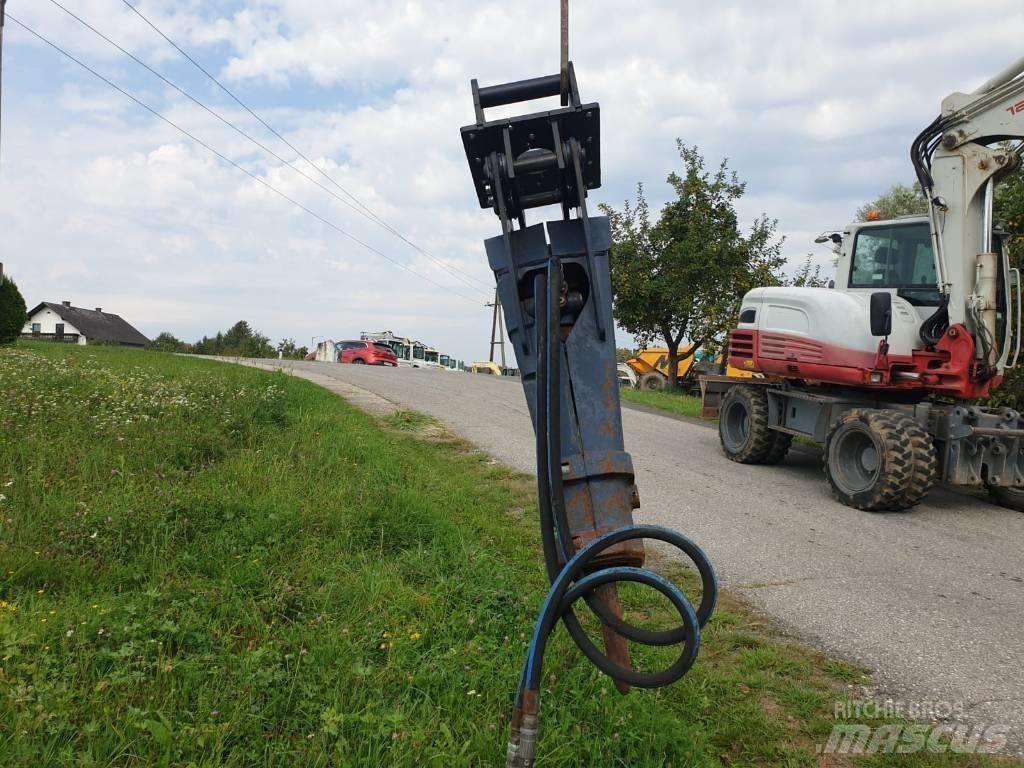 Kubota KXB Чукове/Раздробители
