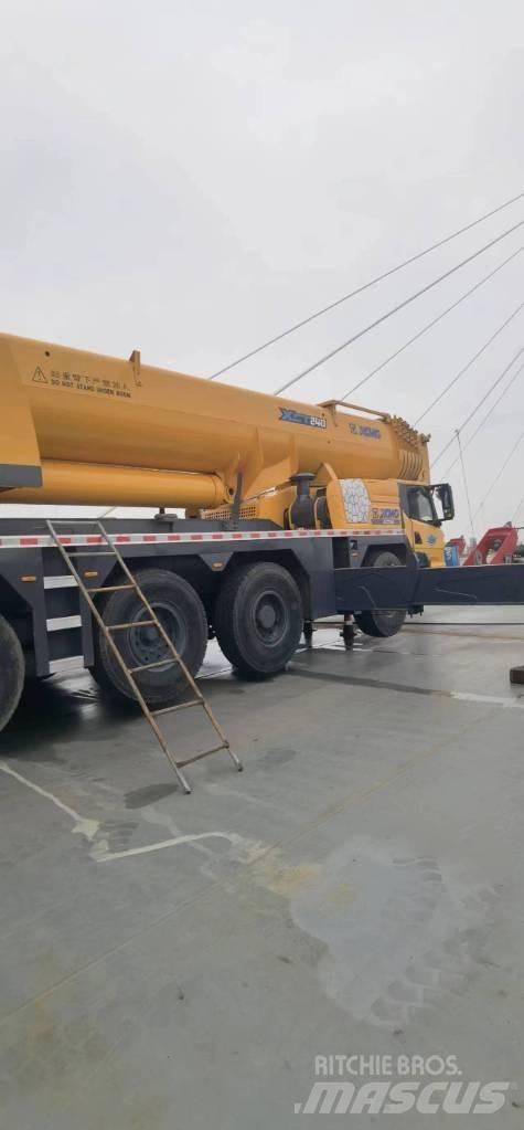 XCMG XCT240 Всъдеходни кранове