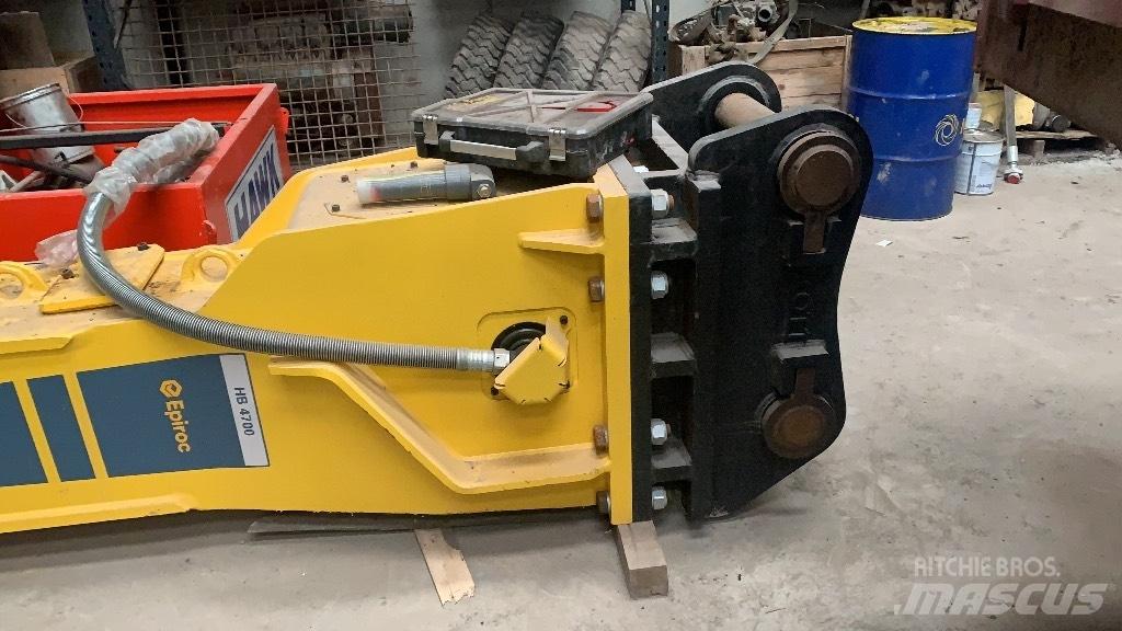 Atlas Copco HB4700 Чукове/Раздробители
