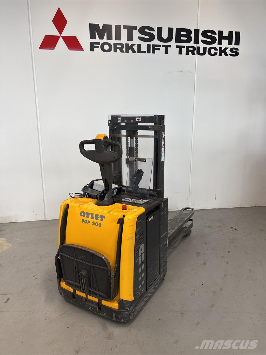 Atlet PDP200 Самоходни товарачи