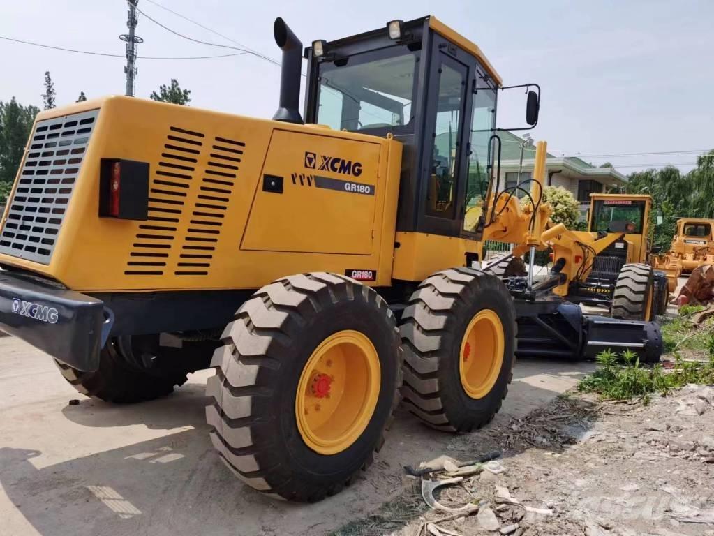 XCMG GR 180 Грейдери