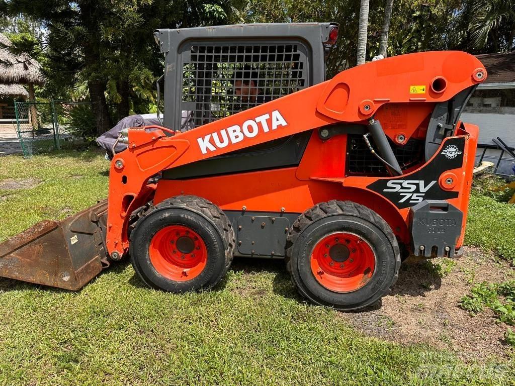 Kubota SSV 75 Мини товарачи
