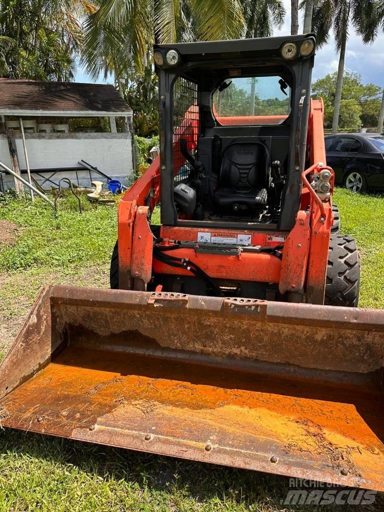 Kubota SSV 75 Мини товарачи

