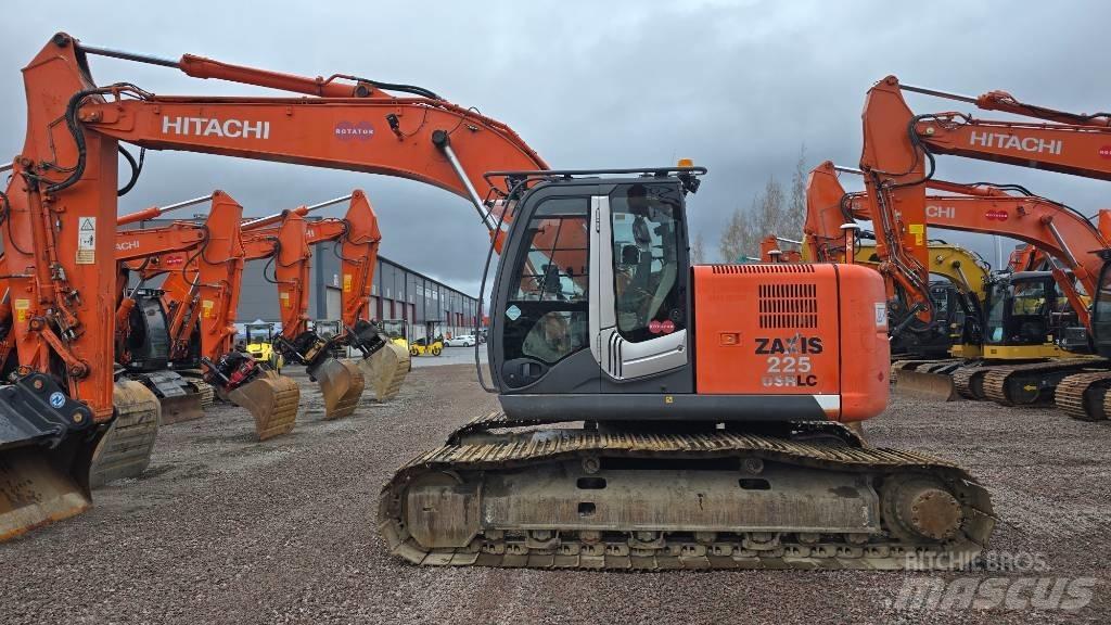 Hitachi ZX225USRLC-3 Верижен екскаватор