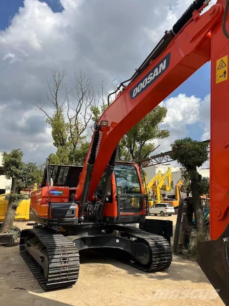 Doosan DX 225 LC-9c Мини екскаватори < 7 т