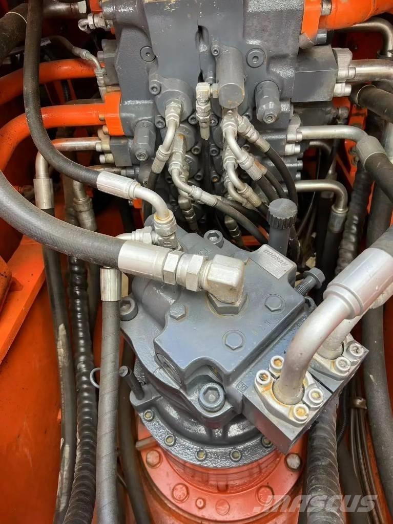 Doosan DX 225 LC-9c Мини екскаватори < 7 т