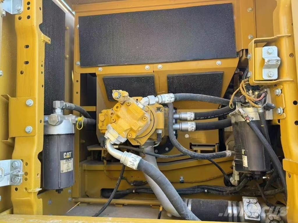 CAT 345GC Верижен екскаватор