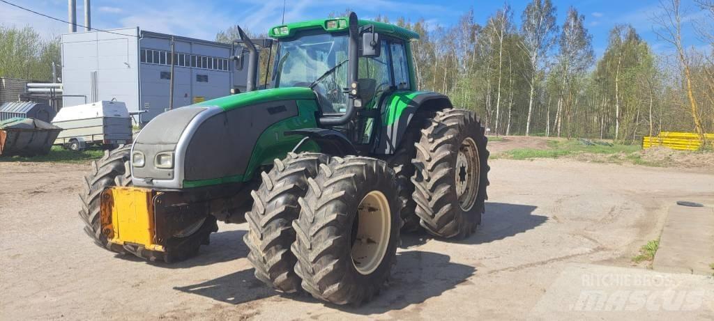 Valtra T180-4 Трактори