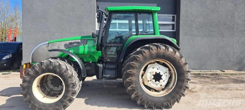 Valtra T180-4 Трактори
