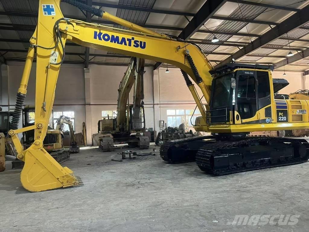 Komatsu PC 220-8N1 Верижен екскаватор