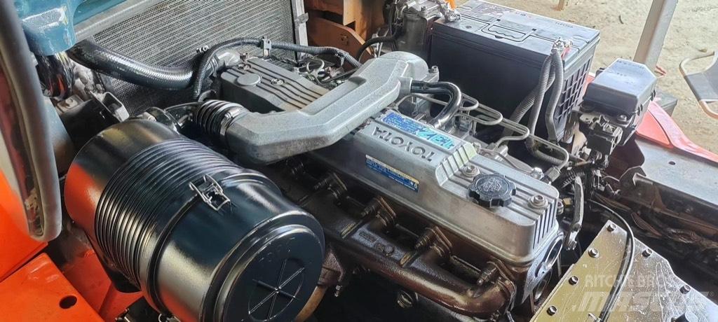 Toyota FD 45 Дизелови камиони