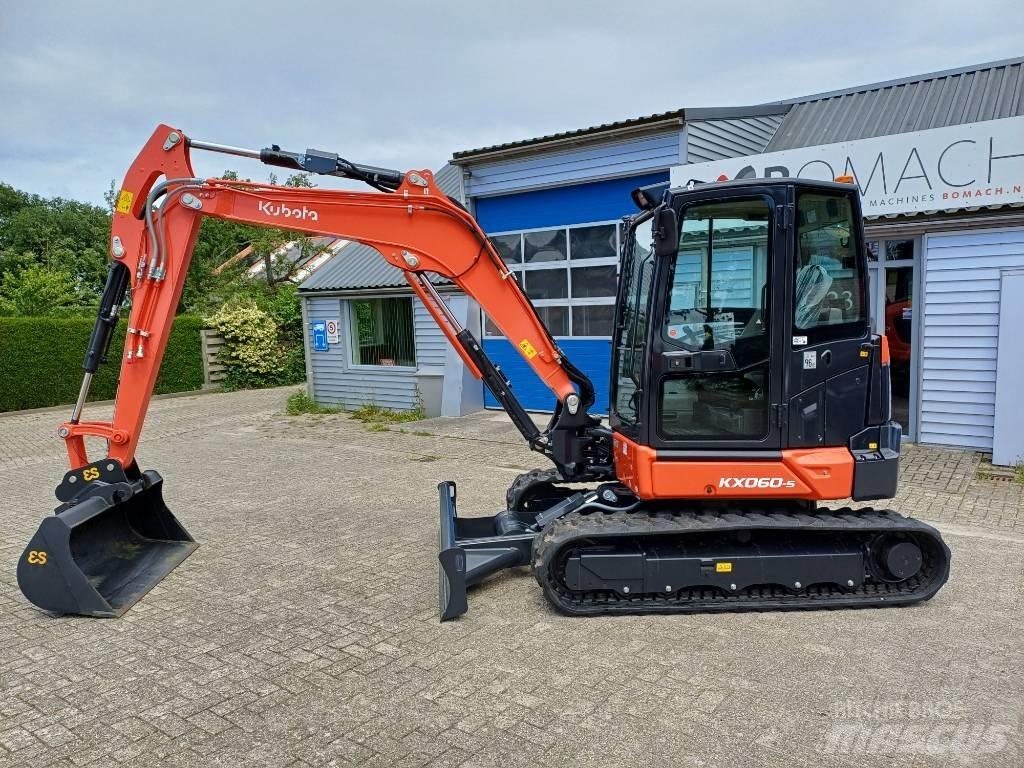 Kubota KX060-5 Мини екскаватори < 7 т