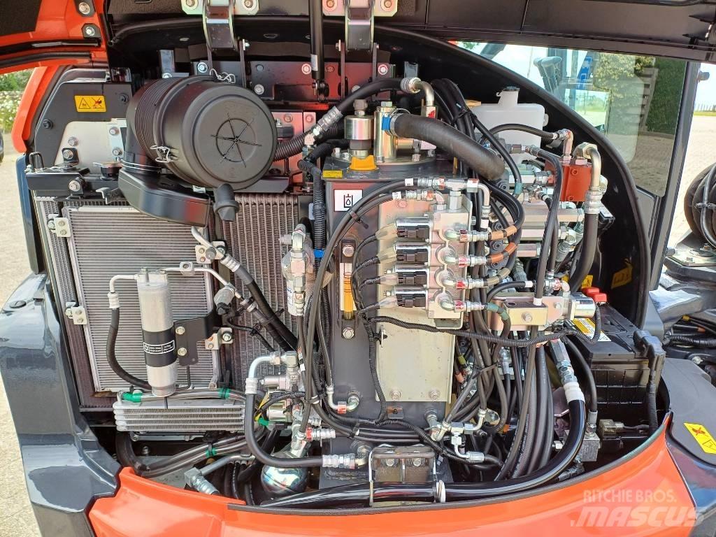 Kubota KX060-5 Мини екскаватори < 7 т