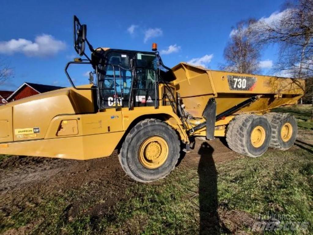 CAT 730 Дъмпери/моторни превозни средства