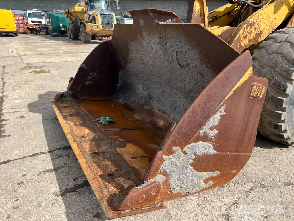 CAT 966 H Колесни товарачи