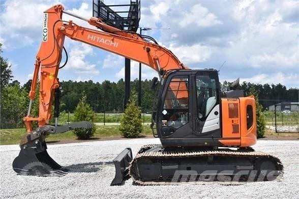 Hitachi ZX 135 Верижен екскаватор