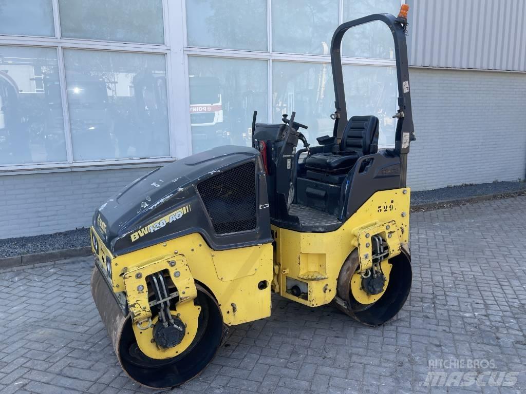 Bomag BW 120 AD-5 Двойни барабанни ролки
