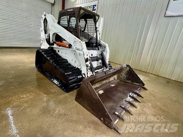 Bobcat T300 Мини товарачи
