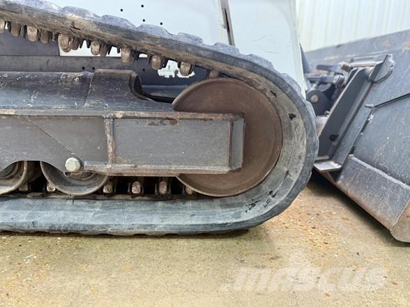 Bobcat T770 Мини товарачи
