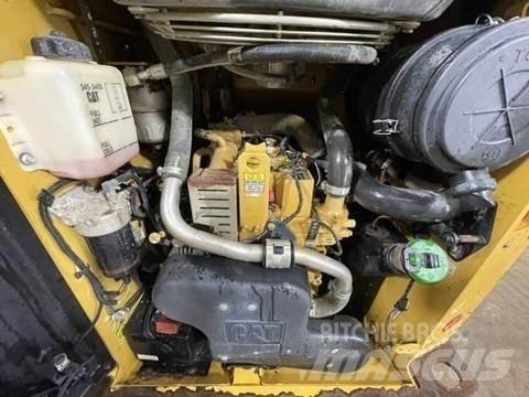CAT 259D Мини товарачи
