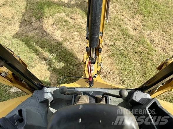 CAT 416 Товарач със заден ексватор