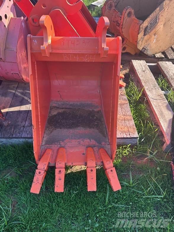 Kubota BT4584 Мини товарачи
