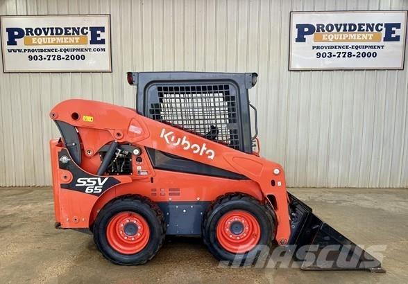 Kubota SSV65 Мини товарачи
