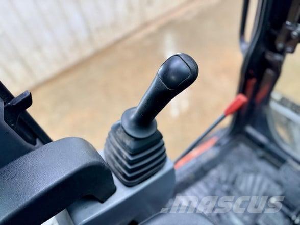 Kubota U35-4 Мини екскаватори < 7 т