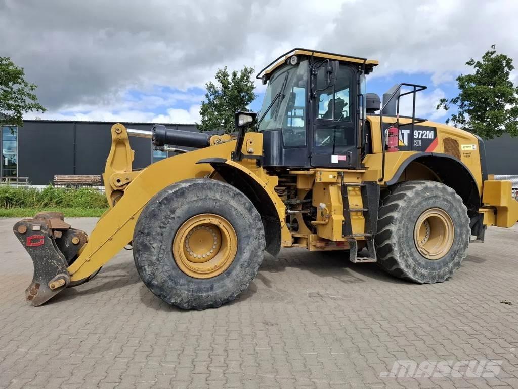 CAT 972 MXE Колесни товарачи