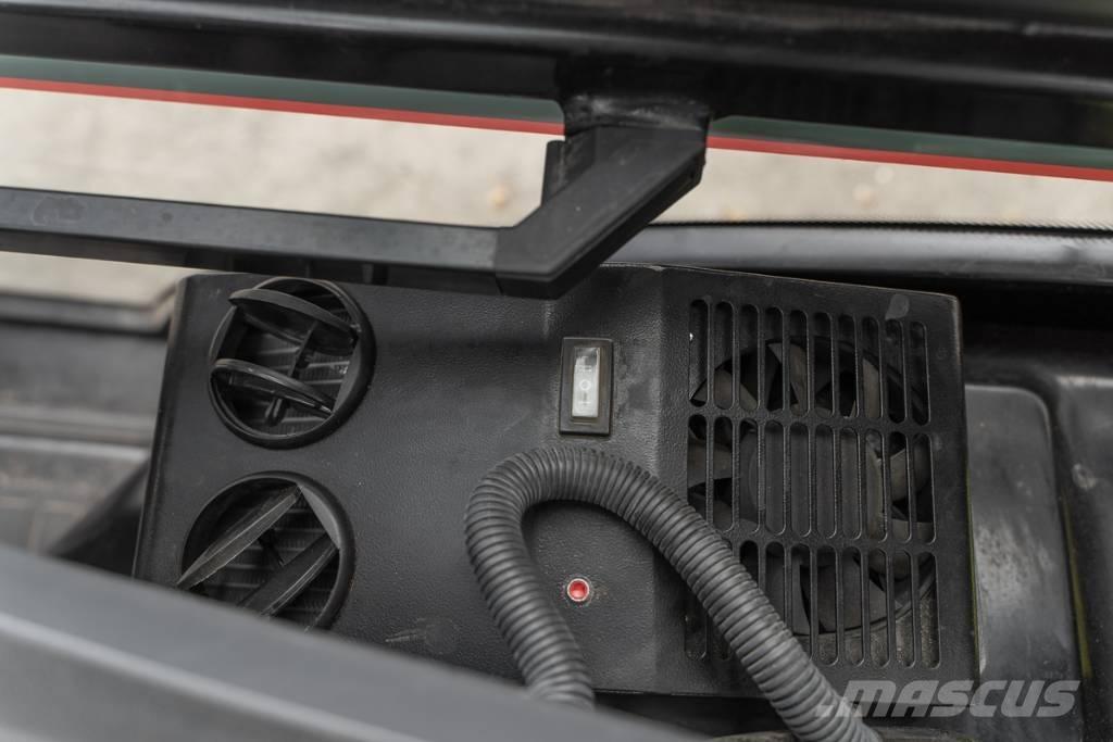 Manitou MI 30 D Дизелови камиони