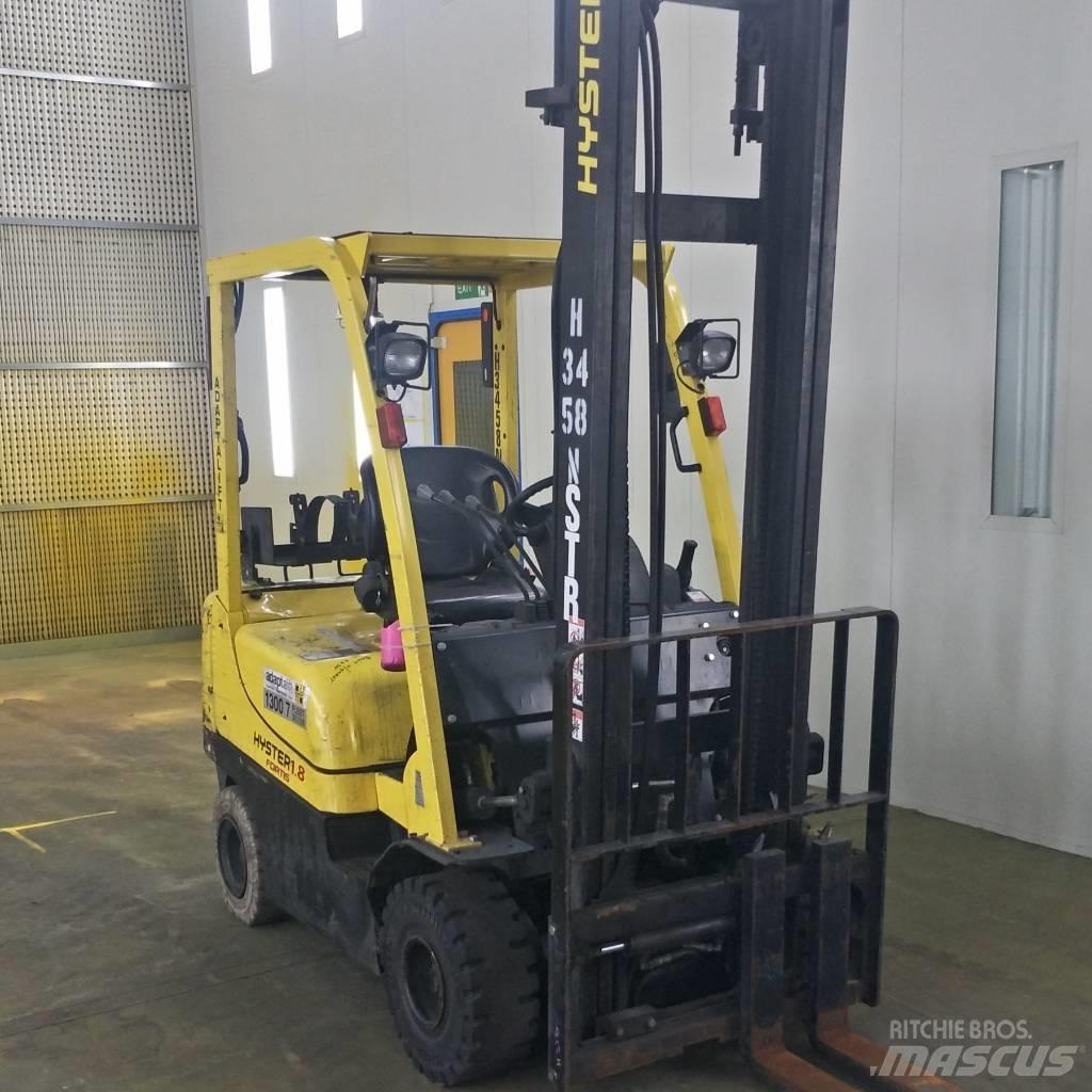 Hyster H1.8TX Камиони с АГУ