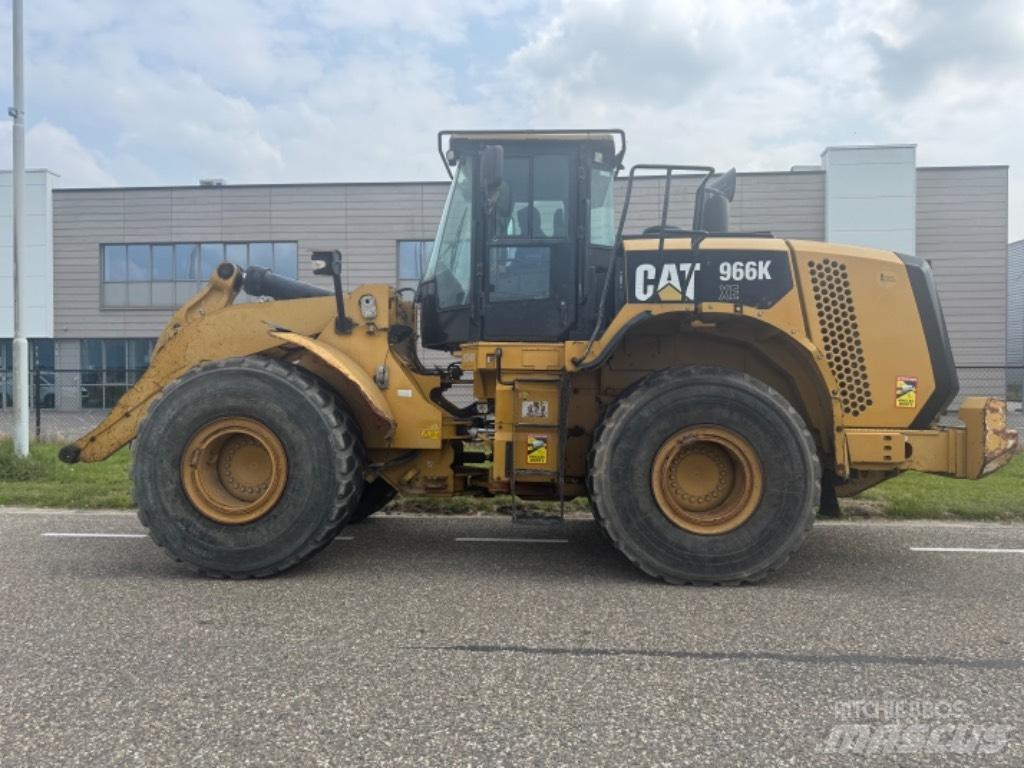 CAT 966 K Колесни товарачи