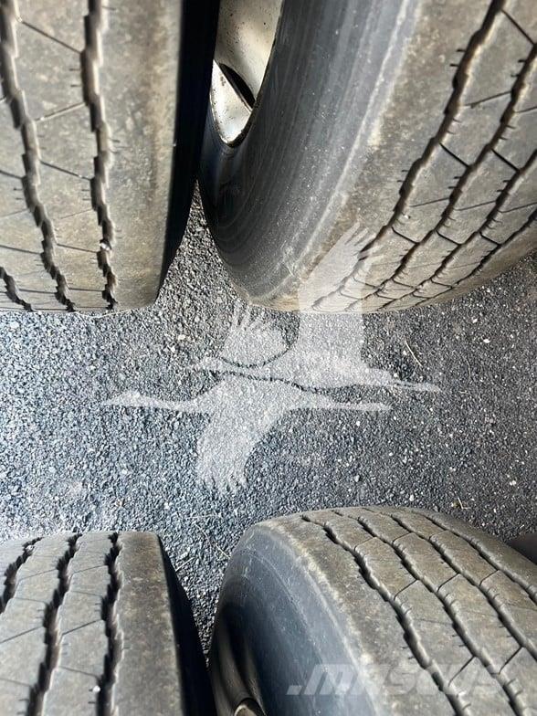 Utility 3000R Температурно-контролирани полуремаркета
