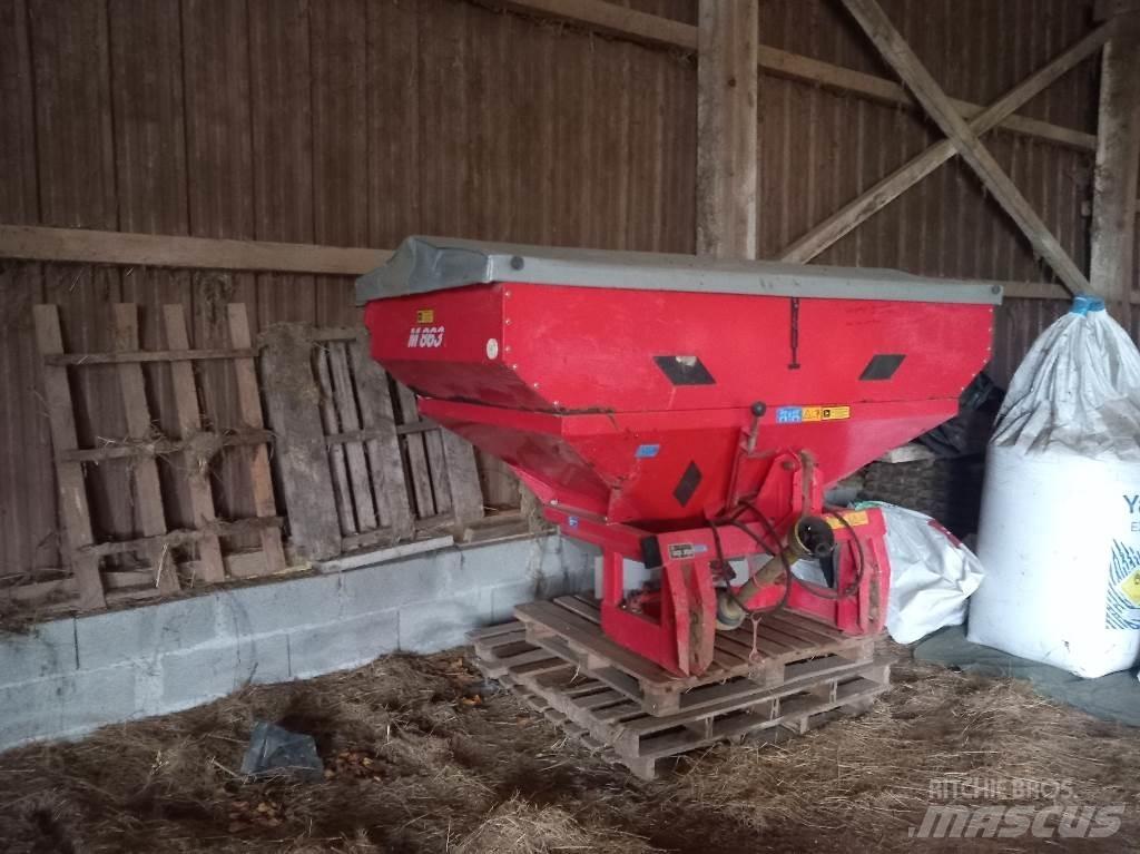 Kuhn MDS 732 M Пръскачки на торове