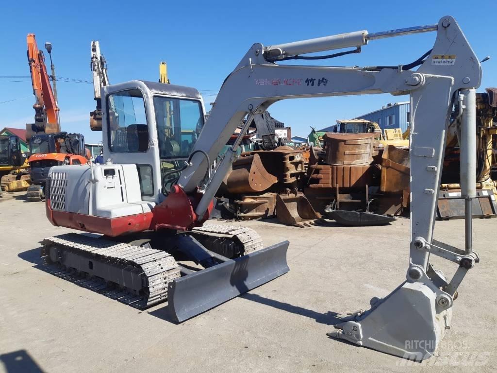 Takeuchi TB150C Мини екскаватори < 7 т